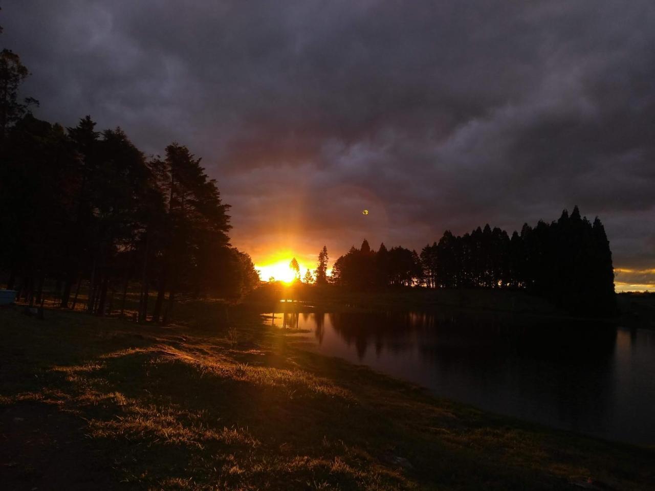 Pousada Recanto Do Lago Cambará Exterior foto